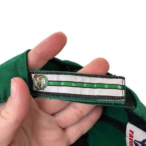 VTG Boston Celtics Velcro adjustable hat - Picture 14 of 15